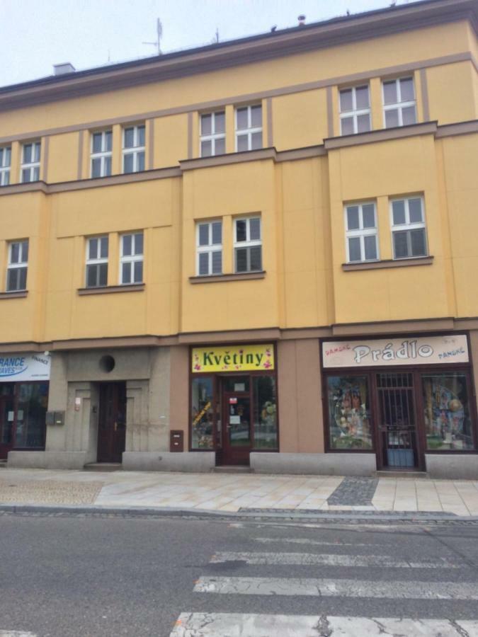Apartman Na Namesti Sobeslav ภายนอก รูปภาพ